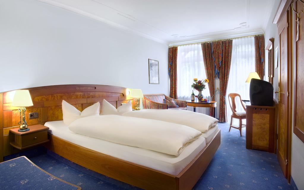 Post-Hotel Mittenwald Dış mekan fotoğraf