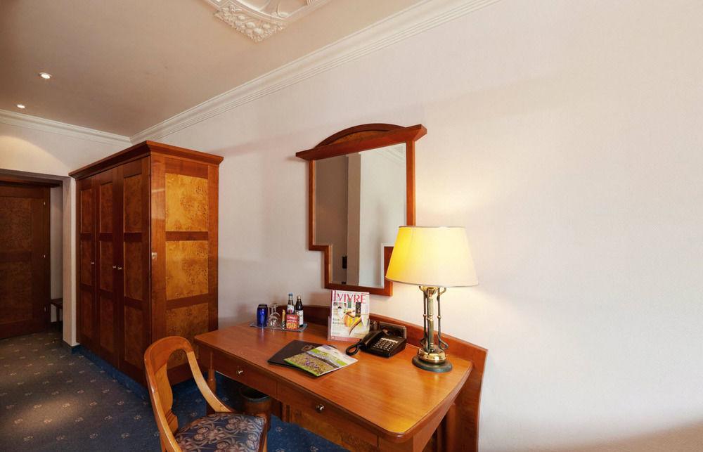 Post-Hotel Mittenwald Dış mekan fotoğraf